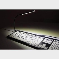 Clavier noir à grosses touches blanches et caractères noir